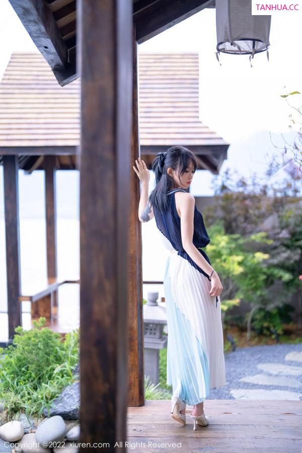 小奶瓶呜呜  [XiuRen]高清写真图 2022.07.25 No.5327 奶瓶第14张图片